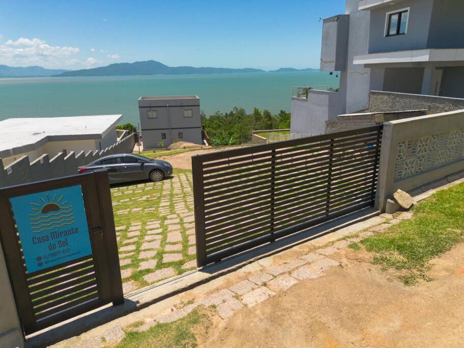 Casa Mirante Do Sol-Vista Exuberante Com Spa โกเวร์นาดอร์ เซลโซ รามอส ภายนอก รูปภาพ