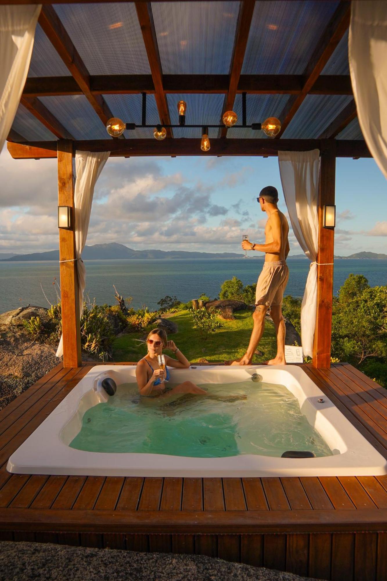 Casa Mirante Do Sol-Vista Exuberante Com Spa โกเวร์นาดอร์ เซลโซ รามอส ภายนอก รูปภาพ