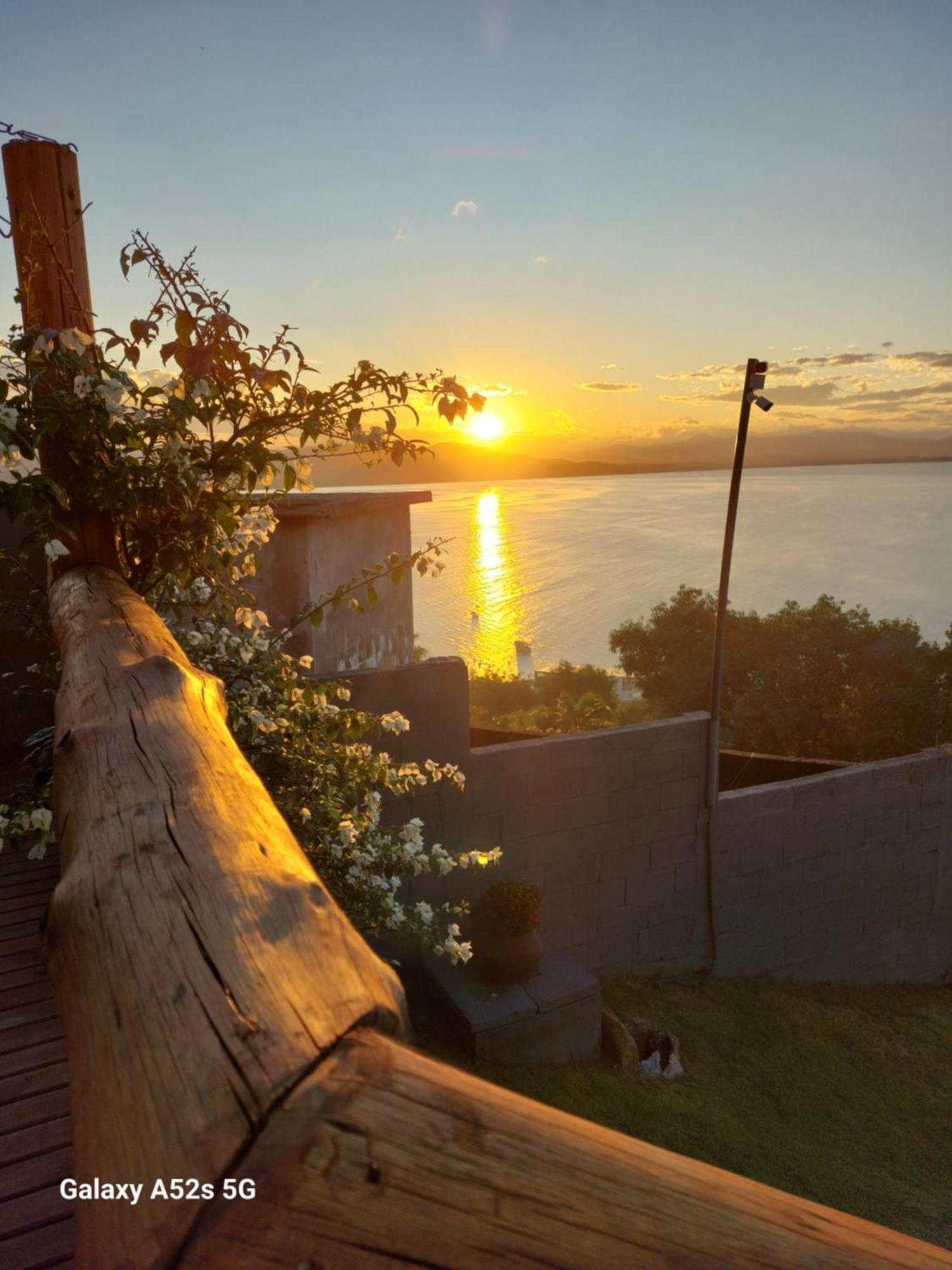 Casa Mirante Do Sol-Vista Exuberante Com Spa โกเวร์นาดอร์ เซลโซ รามอส ภายนอก รูปภาพ